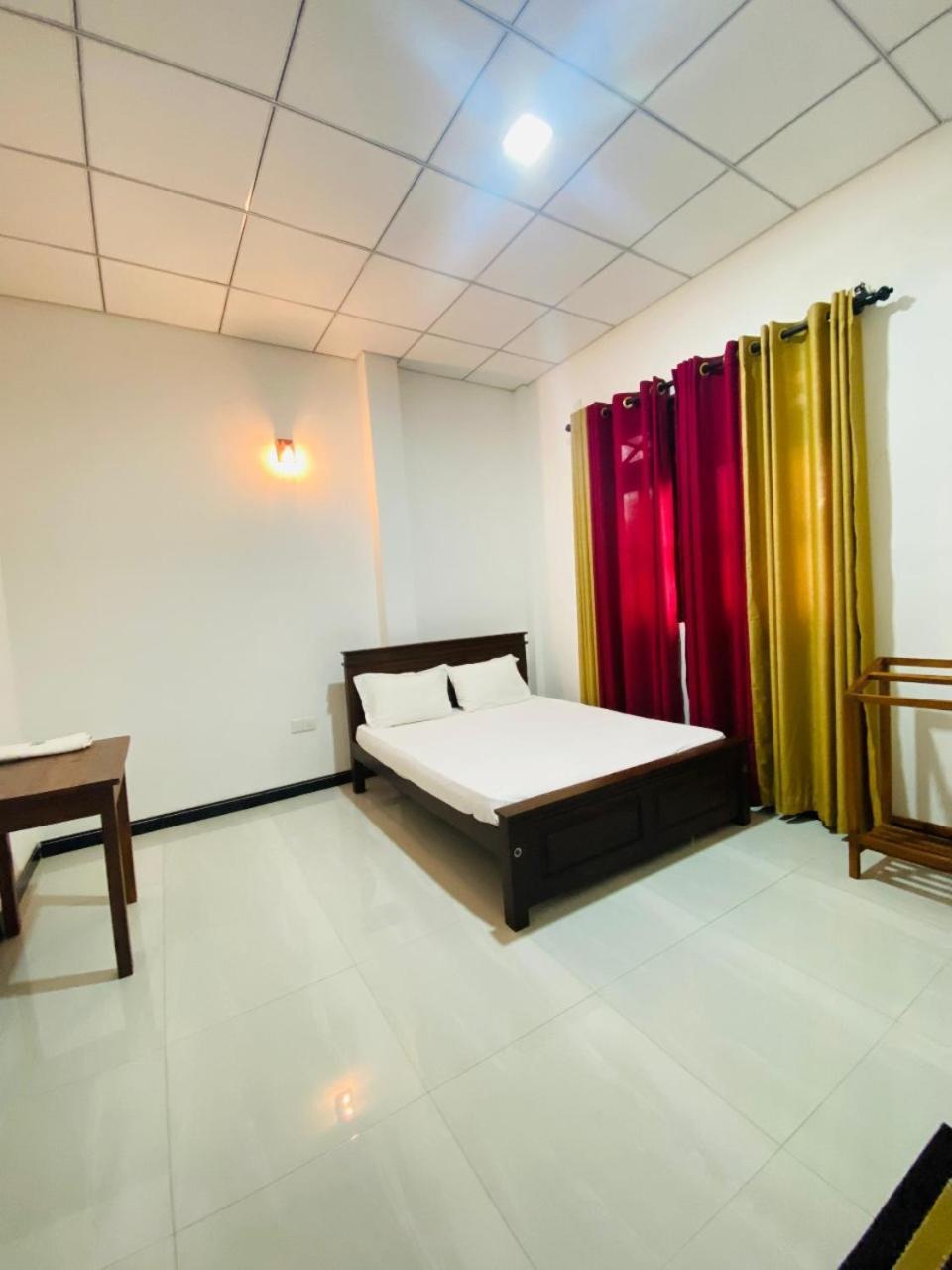Silverline Guest House Anuradhapura Camera foto